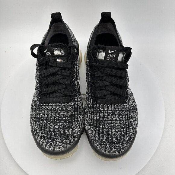 Nike Air VaporMax Flyknit 3 Oreo Black White Women Shoes AJ6910-001 Size 5 - Picture 3 of 13